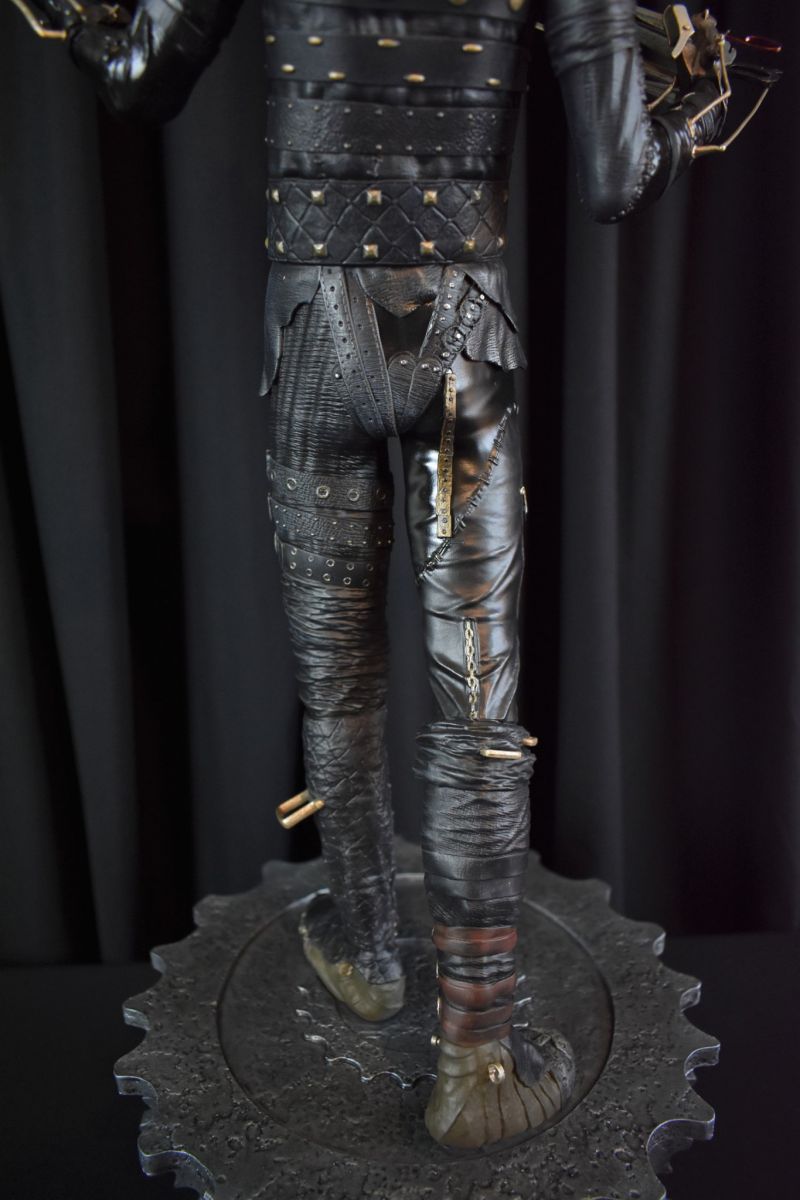 Hollywood Collectibles Group Ollókezű Edward bemutató