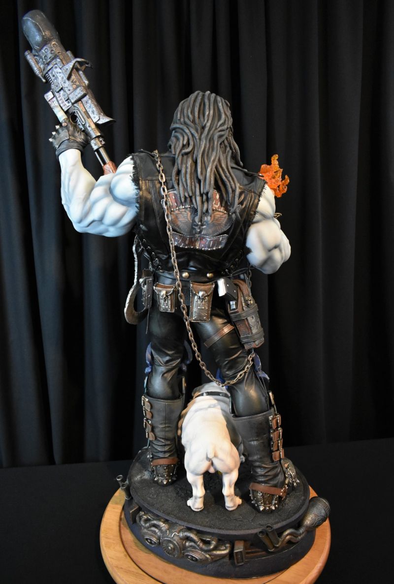 Sideshow Lobo és Dawg bemutató