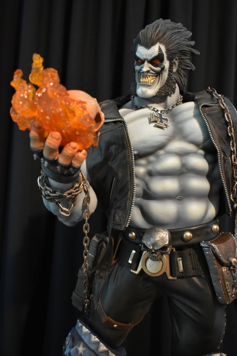 Sideshow Lobo és Dawg bemutató
