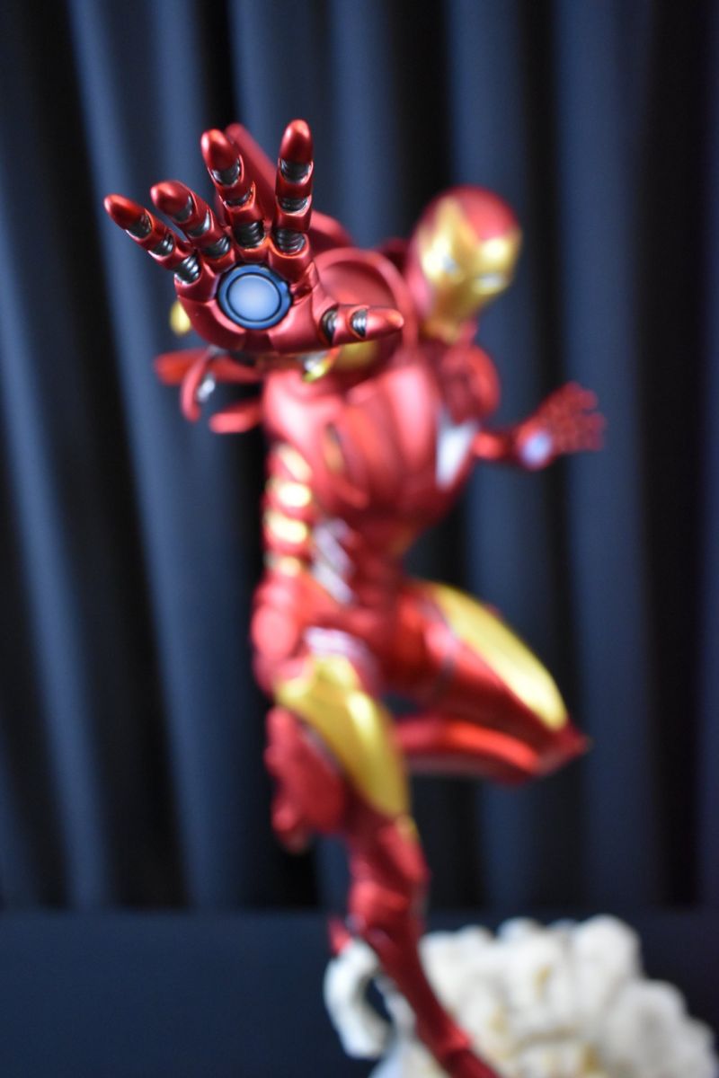 Sideshow Iron Man Extremis Mark II bemutató
